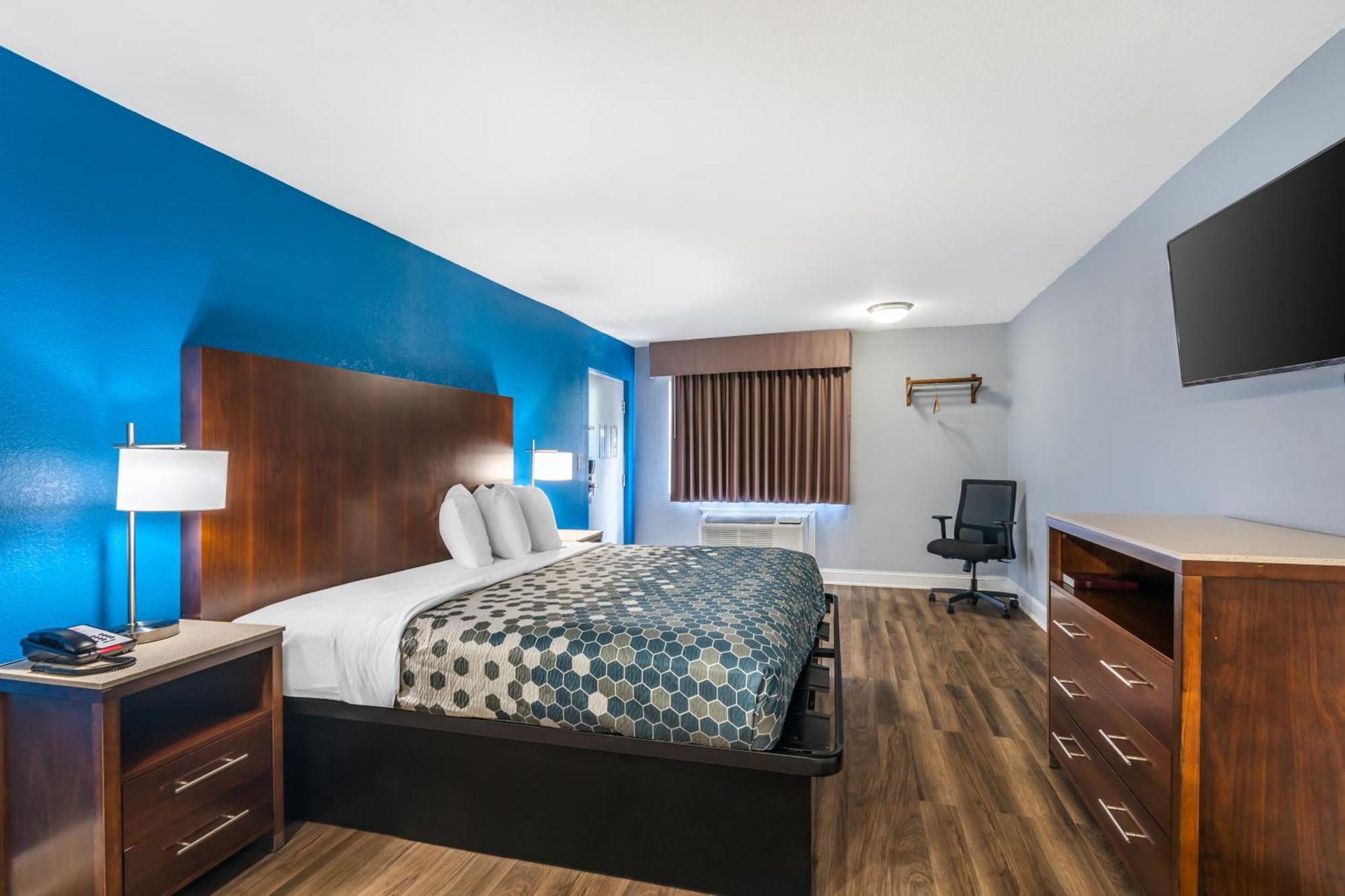 Econo Lodge Inn & Suites I-64 & Us 13 Virginia Beach Dış mekan fotoğraf